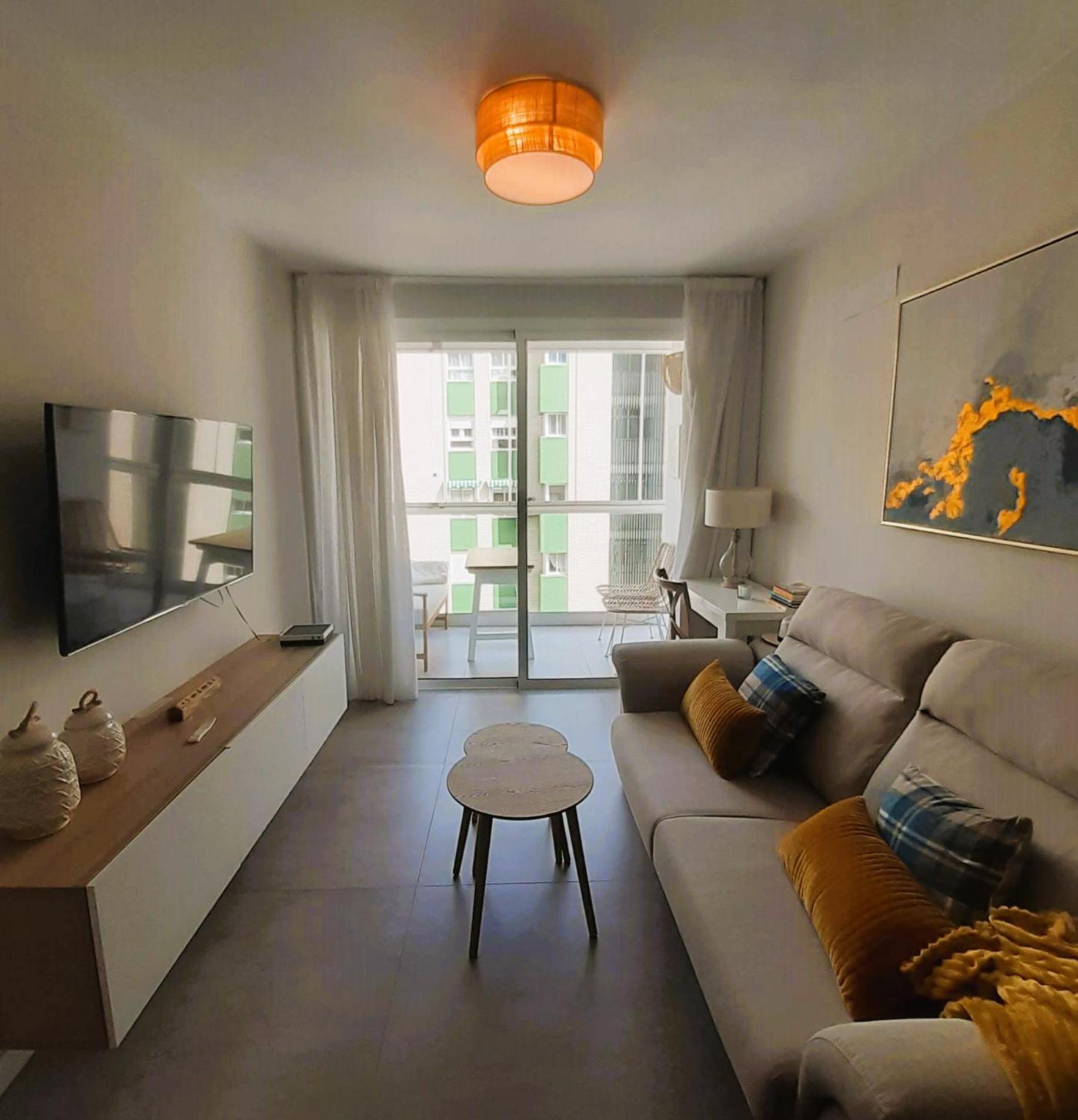Mendoza A Un Paso De La Playa Apartment Malaga Ngoại thất bức ảnh