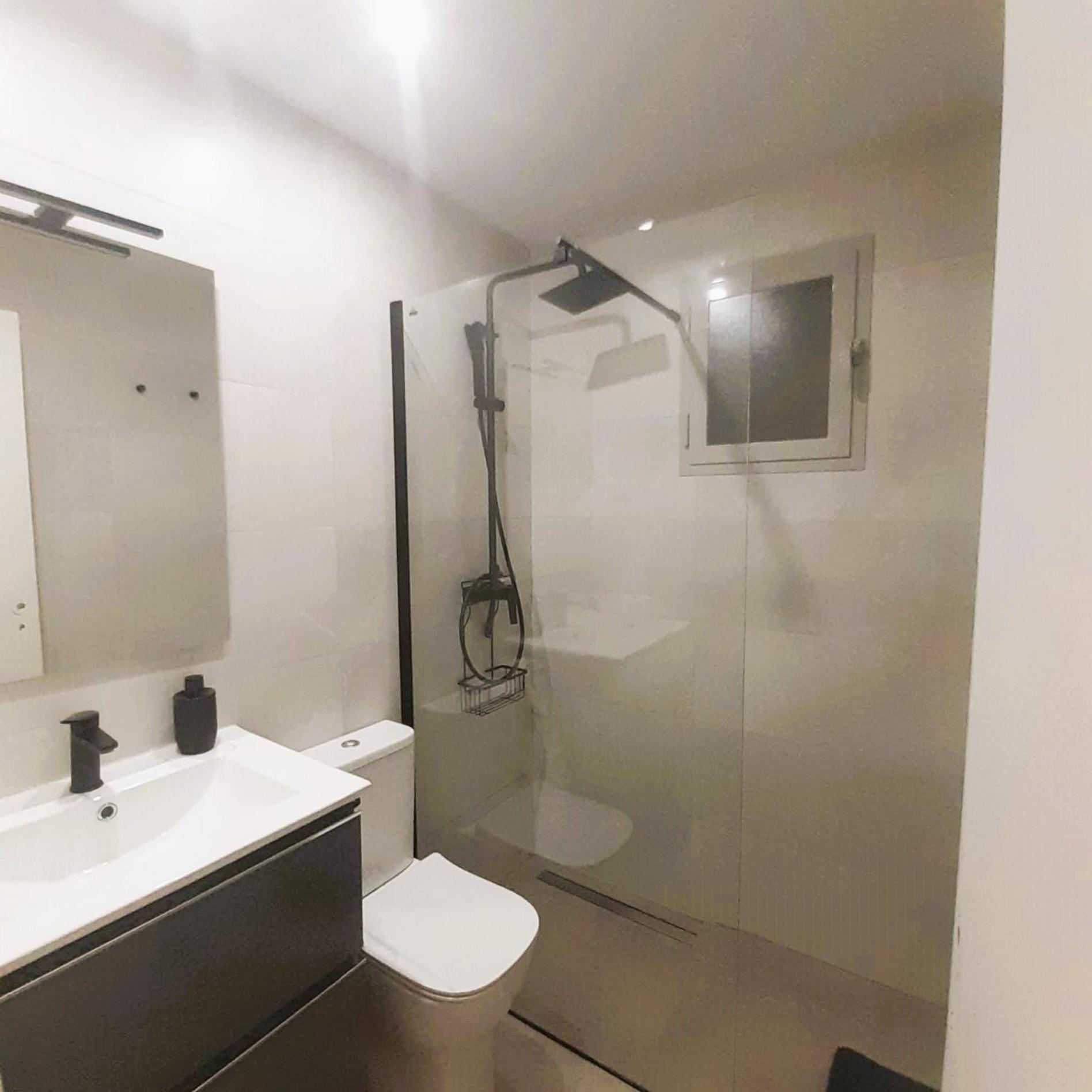 Mendoza A Un Paso De La Playa Apartment Malaga Ngoại thất bức ảnh
