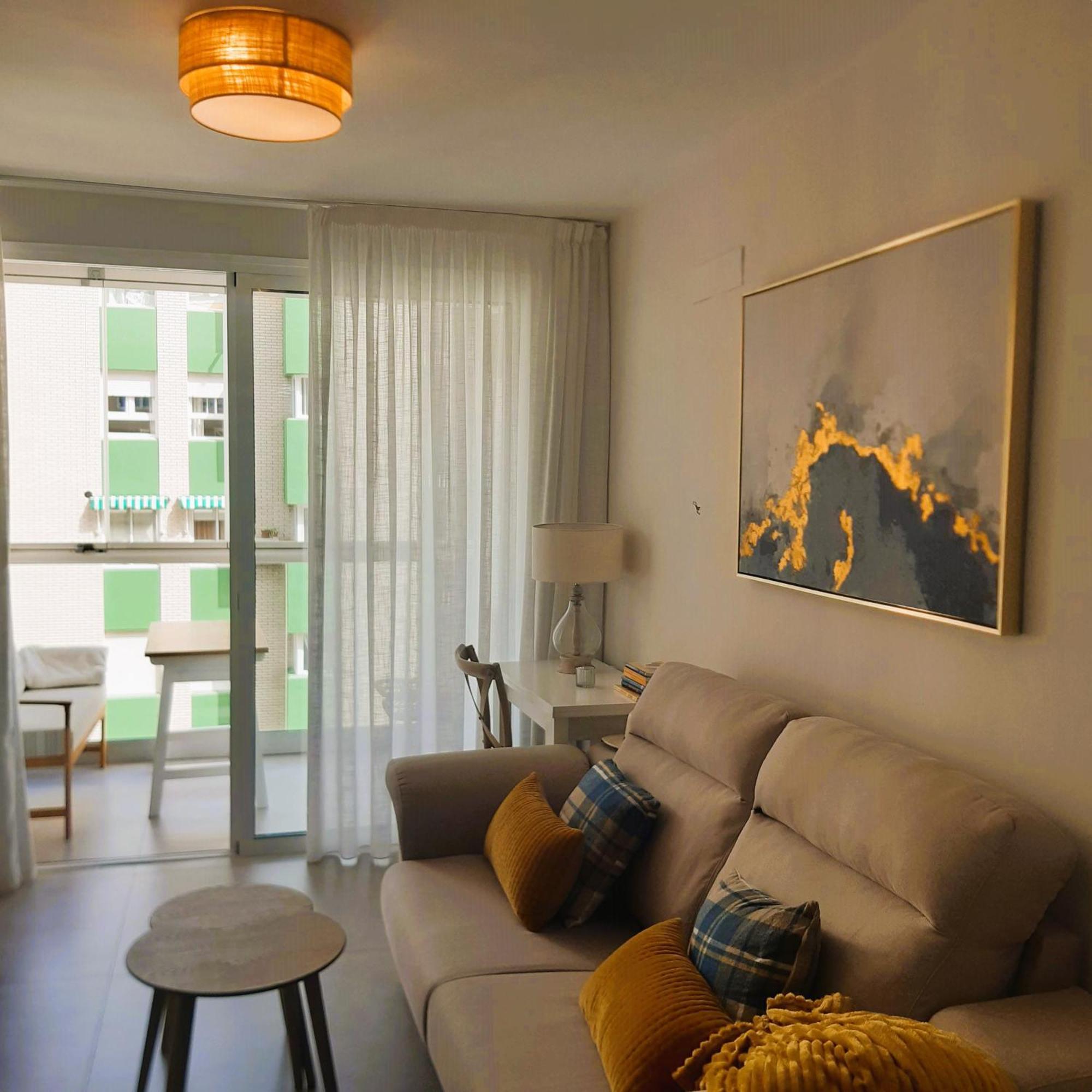 Mendoza A Un Paso De La Playa Apartment Malaga Ngoại thất bức ảnh