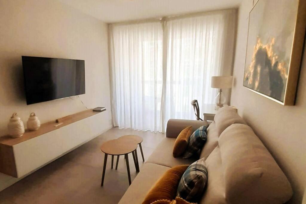 Mendoza A Un Paso De La Playa Apartment Malaga Ngoại thất bức ảnh